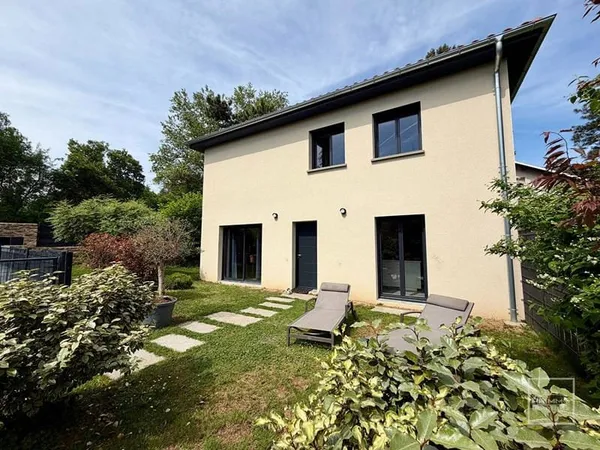 Maison 4 pièces 101 m²