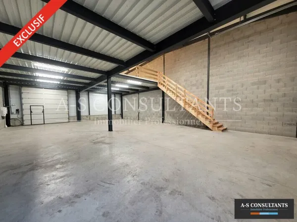 LOCAL D'ACTIVITE A VENDRE