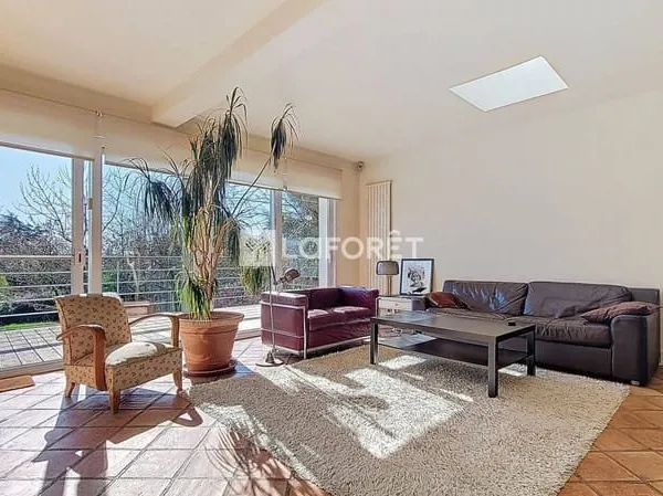 Maison 8 pièces 190 m²