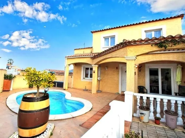 Villa 6 pièces 164 m²