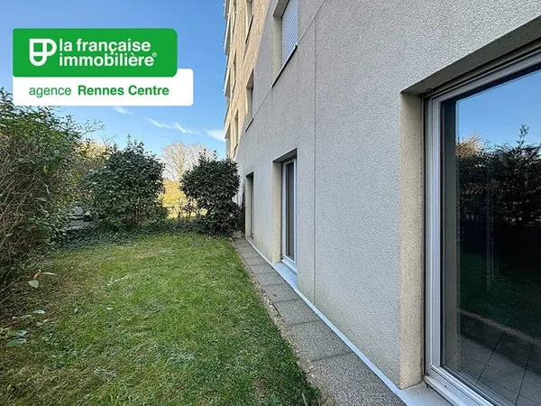 Appartement type 3 situé en rez-de-jardin à vendre - 74.60 m² - Saint Hélier - 2 chambres - Jardin d