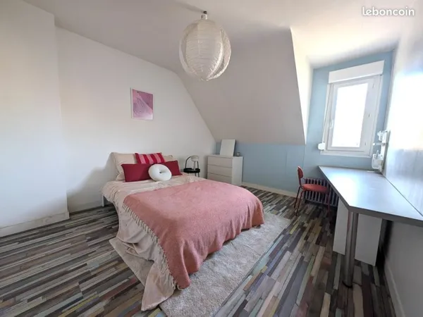 Chambre idéale pour étudiant-e