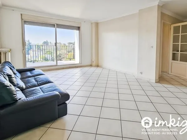 Appartement T4 double vue d'exception, avec balcon