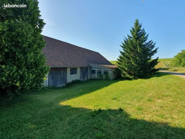 Maison 1 pièce 800 m²