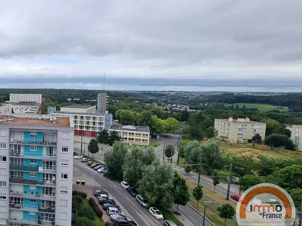 Appartement F4 de 82m² vendu loué - Idéal investisseur - Caucriauville