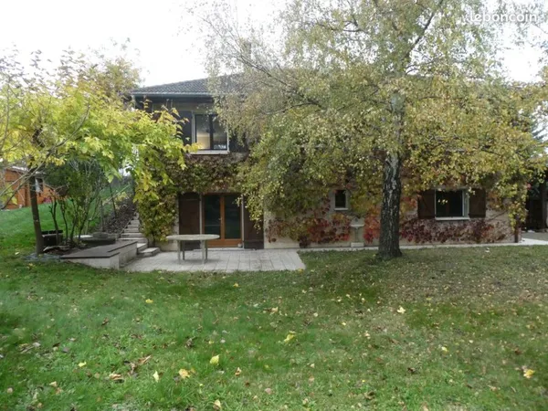 🏡 Maison 163 m² - 6 pièces - garage - terrain 1 300 m² - Nature - Calme -20 min Lyon