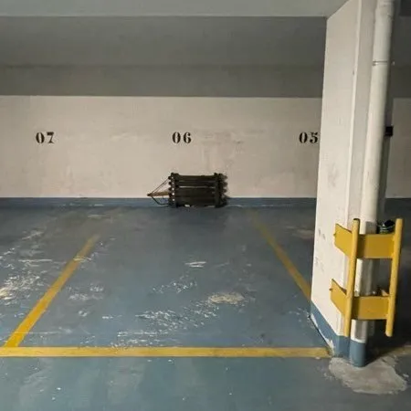 Place de parking sécurisée