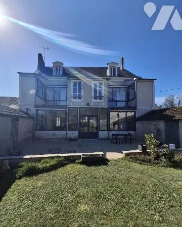 Maison 10 pièces 300 m²
