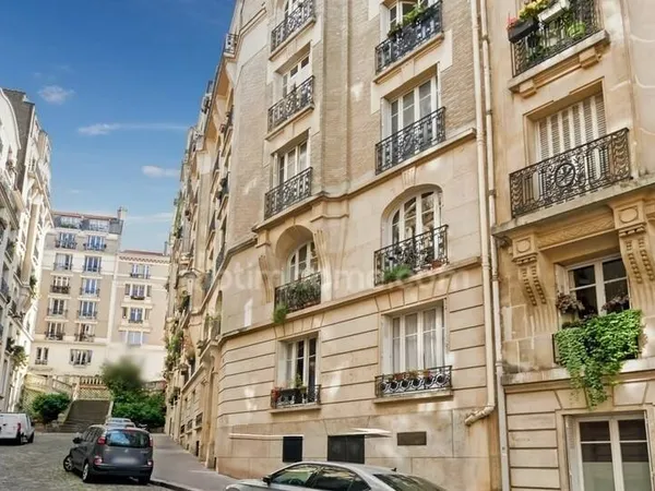 Studio 1 pièce 18 m²