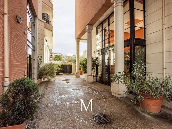 Appartement Montrouge 3 pièces 56.20 m2 + Balcon + Parking