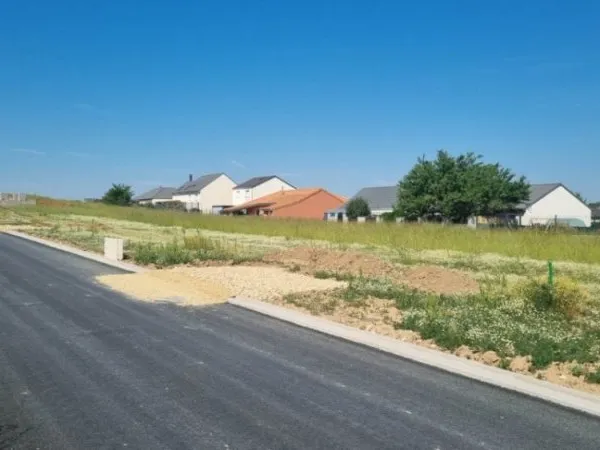 Terrain 332 m²