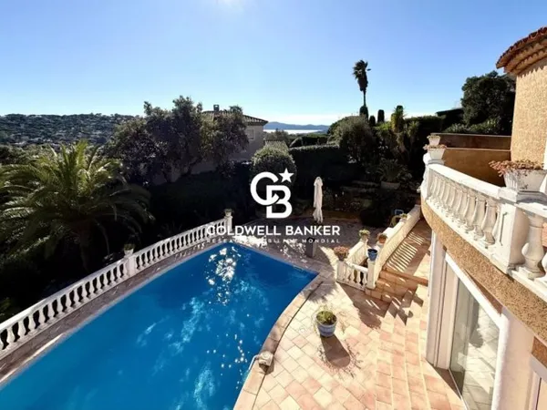 Villa d'architecte 360m², 4 chambres, piscine, vue Mer & Golf, S