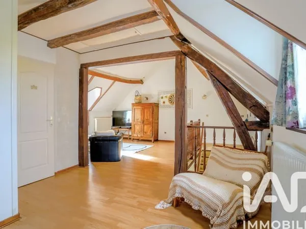 Maison 7 pièces 213 m²