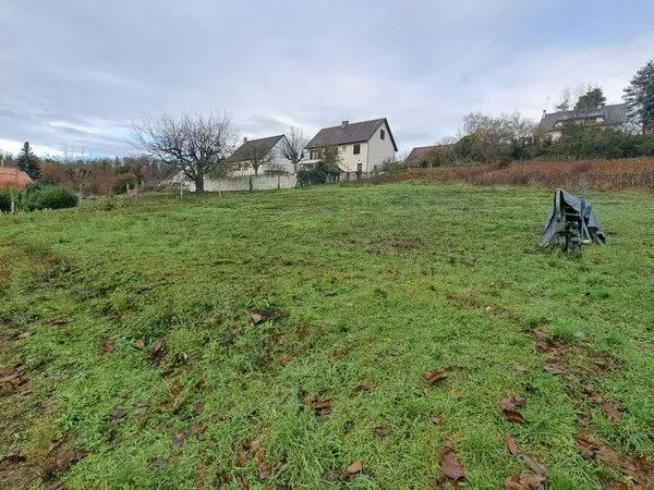 Terrain à vendre de 2 410,00 m² proche de SOISSONS (02)
