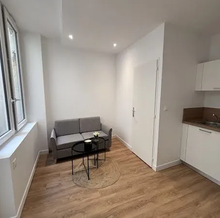 Bureau 2 pièces 12 m²