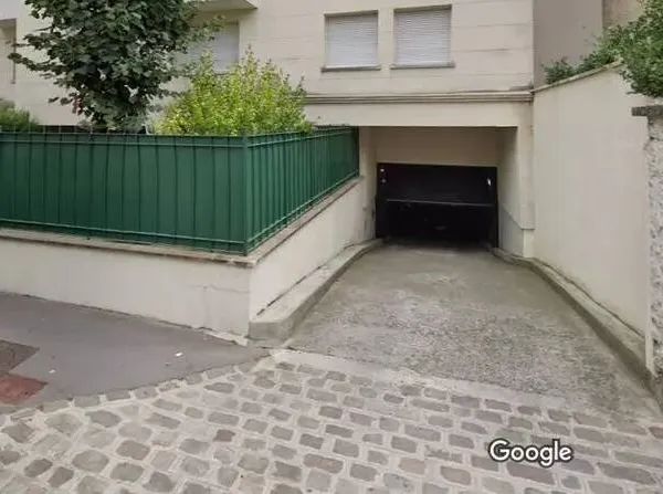 Parking 12 m²