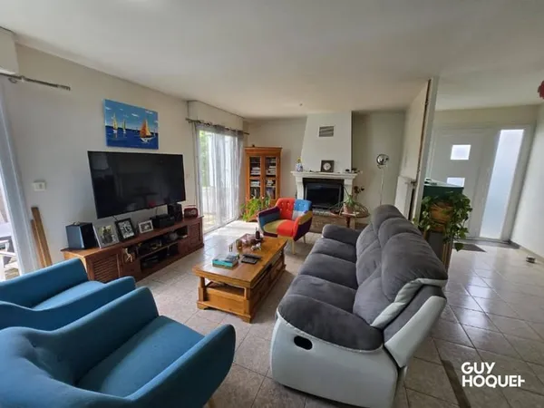 Très belle opportunité, maison de plain-pied avec grande annexe