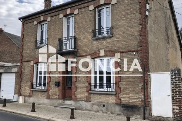 Maison Location Laon 5p 144m² 955€
