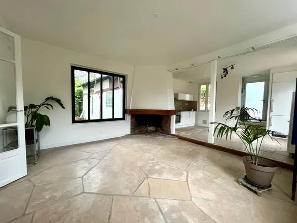 Loue charmante maison de 85m², jardin clos, 2 chambres