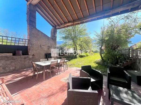 Maison 7 pièces 200 m²