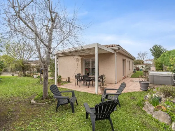 Villa T6 de PP 127m² sur parcelle de 625m²