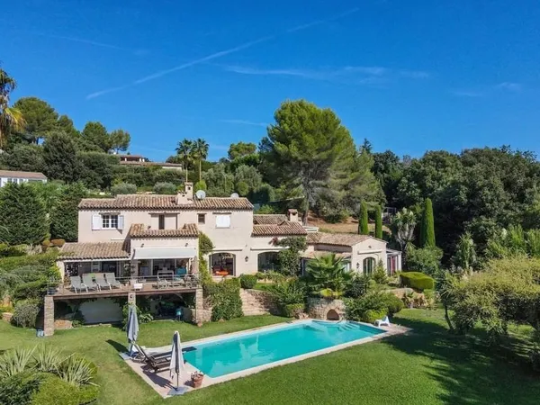 Achat : Maison Biot (06410)