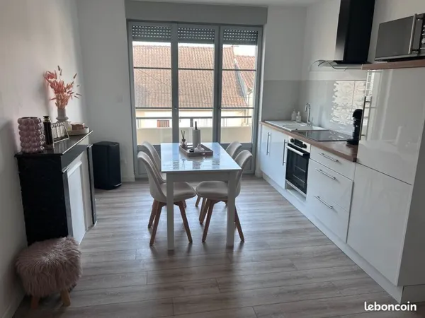 Appartement, entièrement rénové