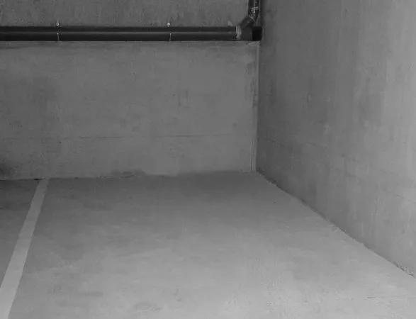 Parking 12 m²