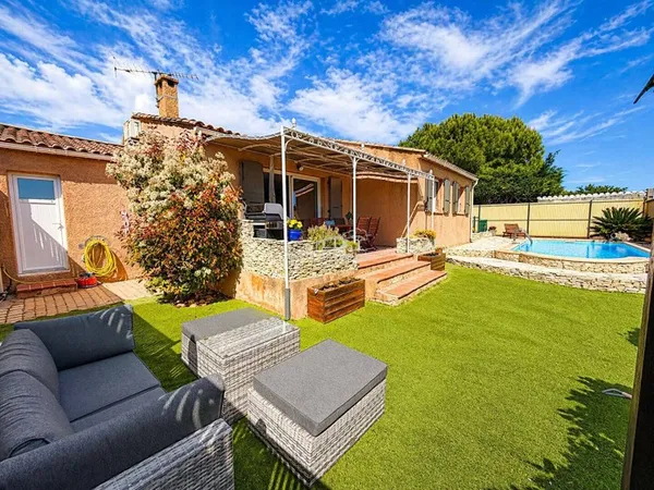 Maison de plain-pied 6 pièces 110 m²