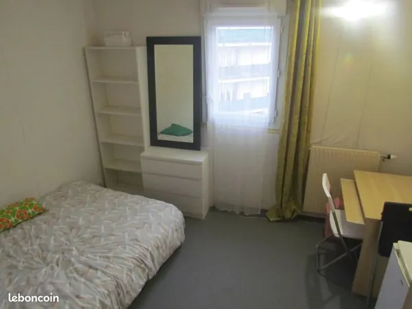 Chambre calme près forêt Chaville