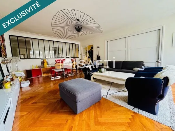 NANTES HYPERCENTRE - 130 M² CHARME & ESPACE