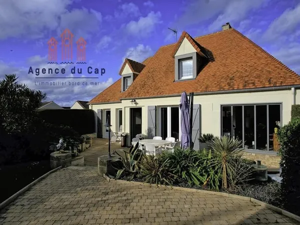 COURSEULLES SUR MER - Maison de 130m² avec vie de plain-pied