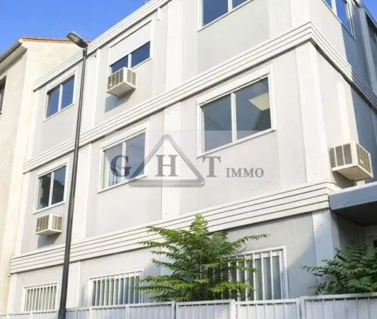 A vendre 340M²- Immeuble de bureaux - Montreuil