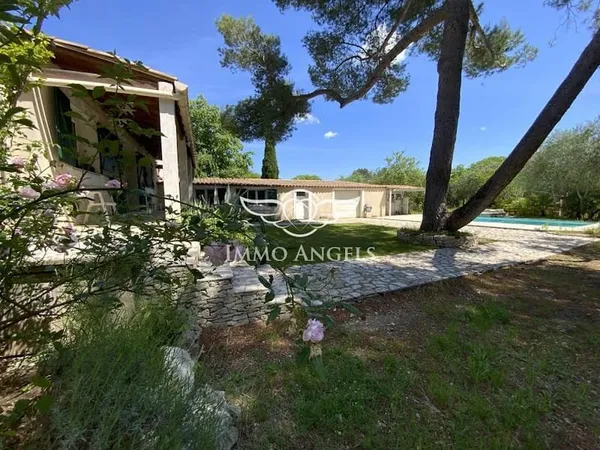 Maison 6 pièces 137 m²