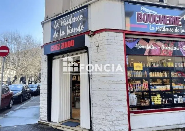 Local commercial 100 m²
