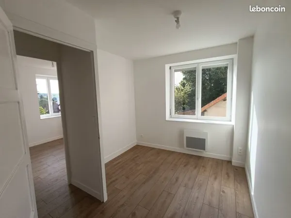 Maison à louer à Cossaye 58300