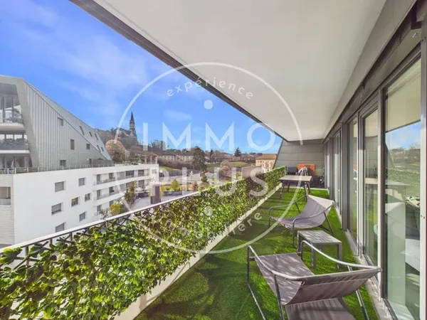 Vente - Appartement - 4 pièces + cuisine - 105 m² - 995 000 € -