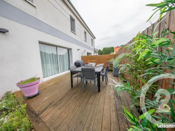 Maison 5 pièces 87 m²