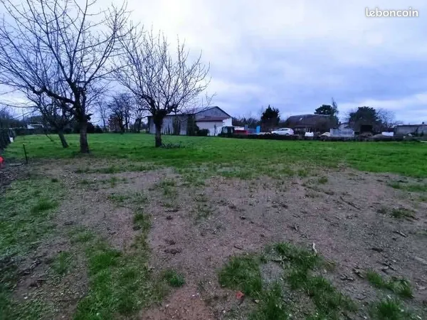Terrain 1 948 m² Pouzauges