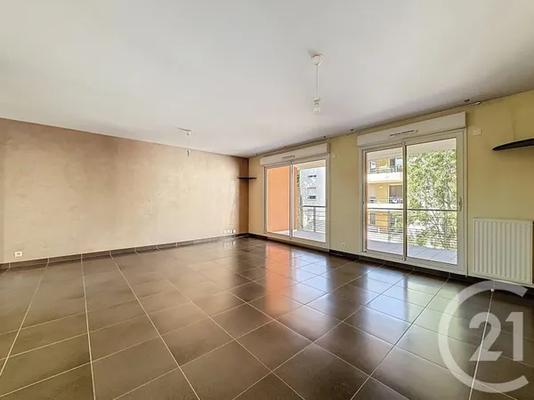 Appartement 6 pièces 111 m²