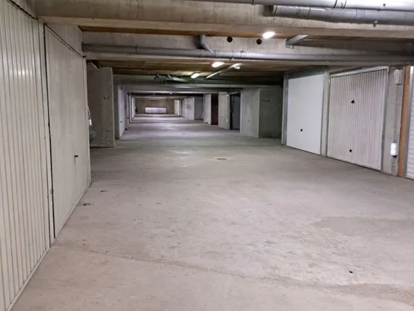 Box fermé 13,5 m² ? Aix-En-Provence - Victoria Park