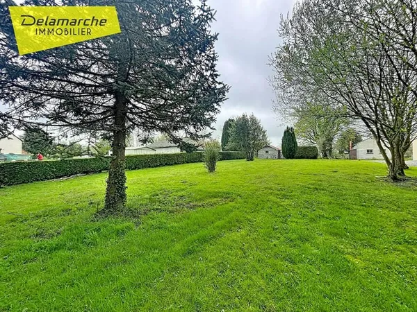 A vendre Saint-Sauveur-la-Pommeraye terrain constructible de 600m²
