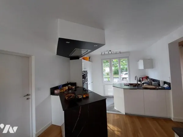 Maison 6 pièces 144 m²