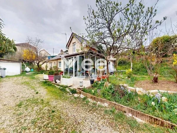 MAISON - 4 PIECES - 3 CHAMBRES - VERANDA
