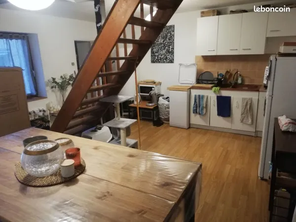 Appartement F3 FACE HOPITAL CENTRAL