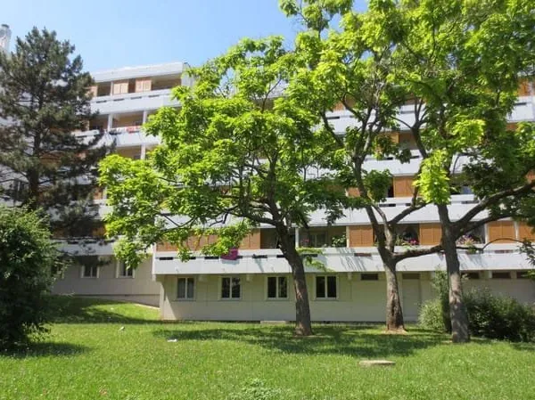 Appartement 5 pièces 94 m²