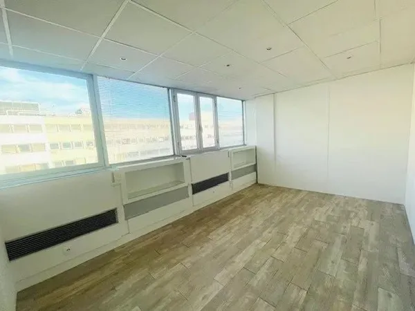 Bureau 1 pièce 16 m²