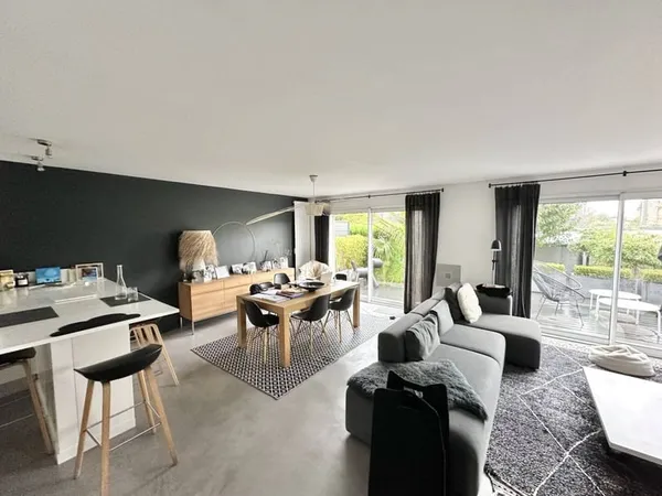 Maison 7 pièces 160 m²