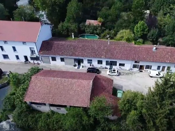 Dpt Ain (01), à vendre proche de MONTREVEL EN BRESSE moulin P28