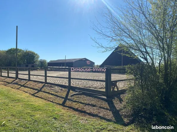 Propriété 6 pièces 135 m²